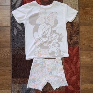 Disney 4T Minnie Mouse Tshirt And Shorts Set
